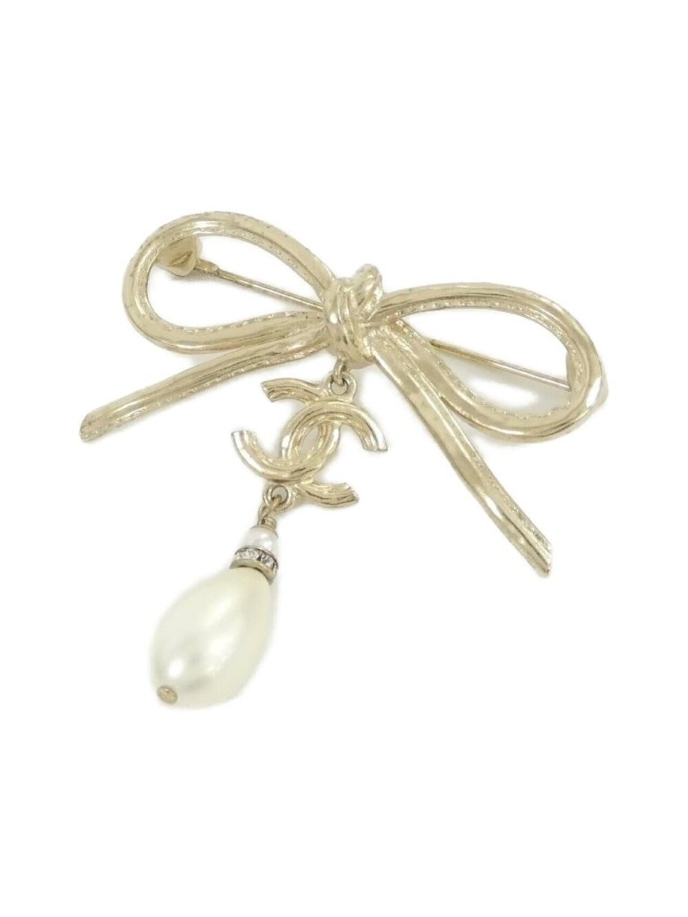Chanel Brooch Gold
